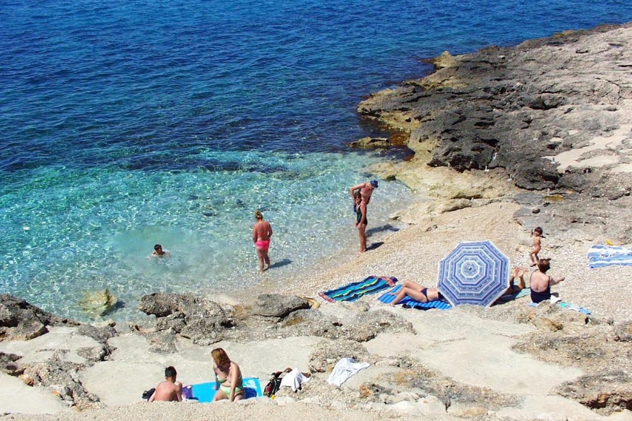By The Sea Ivan Dolac, Hvar - 18269 Apartma *